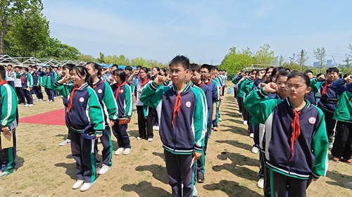 15db9bdc-da2b-4790-99a1-5eadbe0970db.jpg
